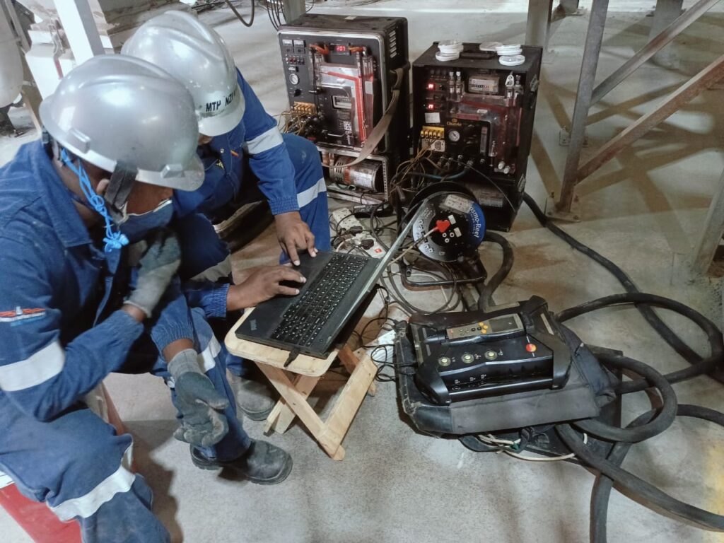 Thlago workers laptop